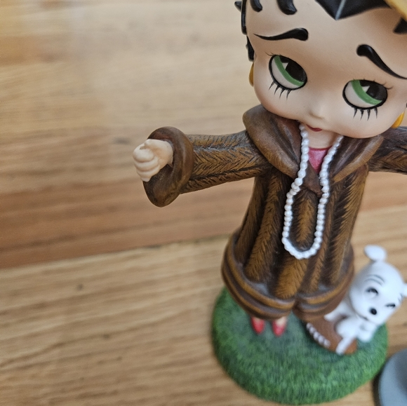 Betty Boop collection figures - Picture 10 of 14